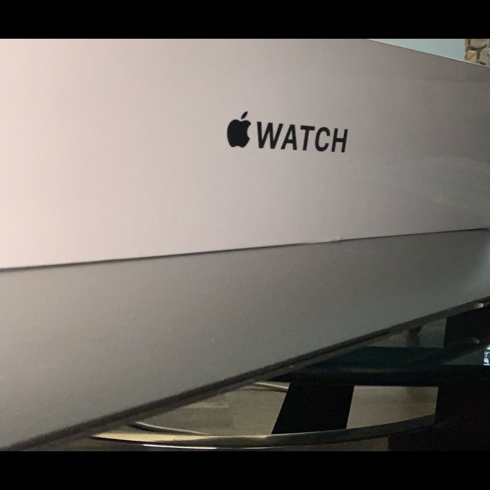 Apple Watch SE 40MM Space Gray aluminum